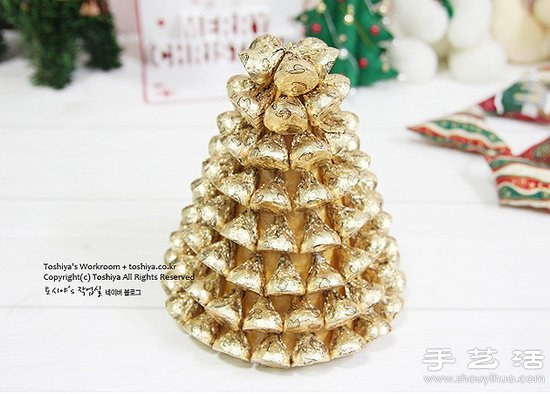 Chocolate DIY super festive Christmas tree