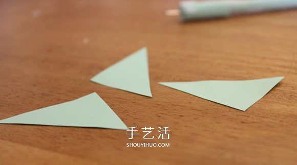 How to make your own paper darts