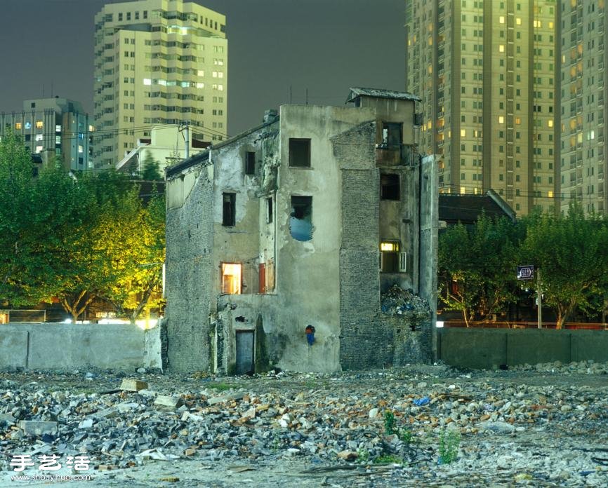 The phantom Shanghai through the lens of Canadian photographer Greg Girard