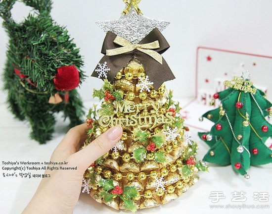 Chocolate DIY Super Festive Christmas Tree