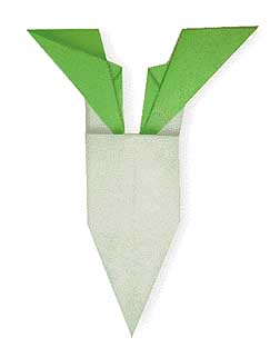 How to make origami by hand with white radish