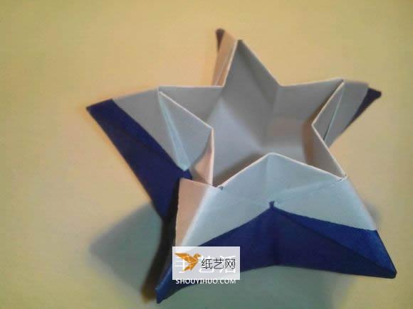 Detailed illustration of the folding method of the five-pointed star box