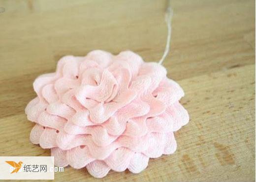 How to make peony head flowers by hand using non-woven fabric and lace