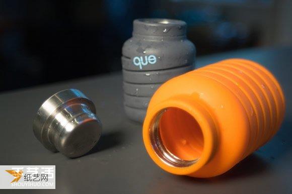 Drink more or less with just one can. Design of a retractable and portable water bottle.