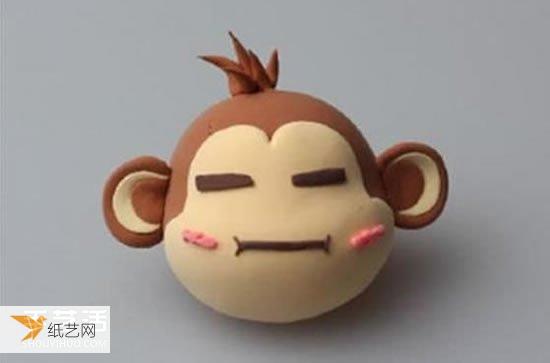 Illustration of using some ultra-light clay to knead personalized Yohee Monkey handicrafts