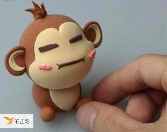 Illustration of using some ultra-light clay to knead personalized Yohee Monkey handicrafts