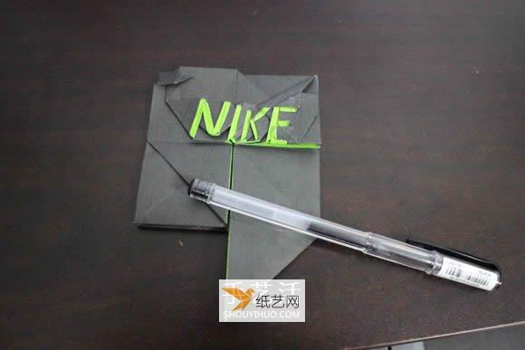 How to fold the Nike logo using origami