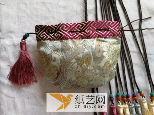 Classical fabric sachet New Year gift for elders