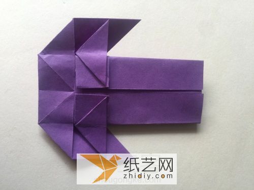 Childrens three-dimensional origami sofa real-shot tutorial, a simple hand-made