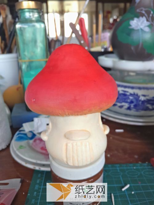 Tutorial for making a small mushroom house from fairy tales with ultra-light clay. A birthday gift for a friend.