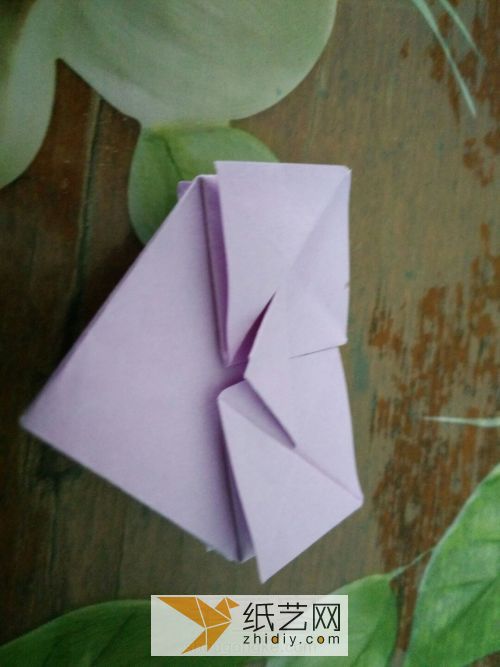 Origami tutorial with heartfelt love illustrations using skillful hands