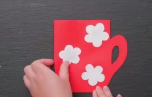 Kindergarten crafts, how to make gift flowers