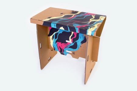 Eco-friendly lightweight cardboard table