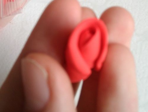 Use ultra-light clay to make beautiful roses. How to knead roses.