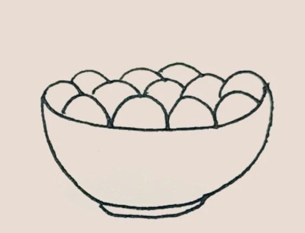 Simple strokes of a bowl of glutinous rice balls