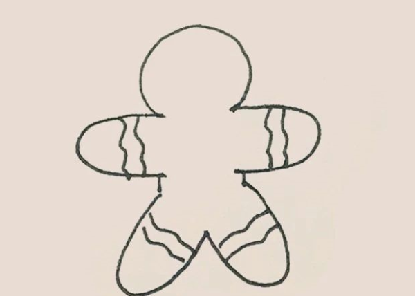 Simple drawing of gingerbread man