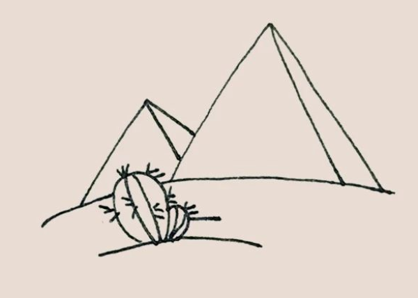 Simple drawing of pyramid