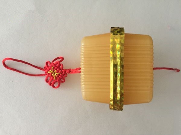 How to make mooncake box lanterns