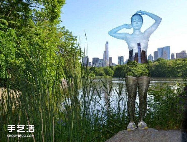 Everyone is looking for trouble: Creative body painting art makes the model invisible