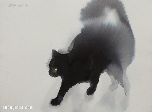 Use calligraphy ink to render the soft and fluffy lazy posture of the cat