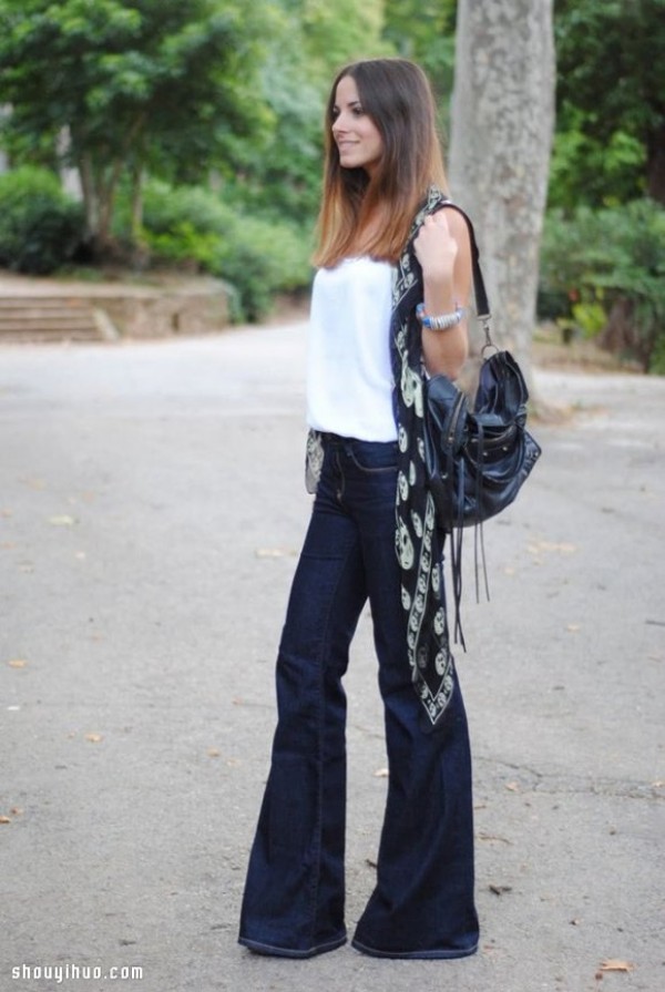 Simple pure white fashion with six unique styles for girls to wear white T-shirts