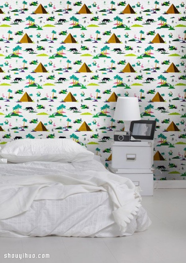 Finnish wallpaper company FEATHR auditions wallpapers for artists from all walks of life