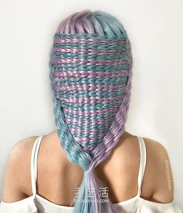 German Girls DIY Amazing Hairstyles Like Complex Crochet Patterns