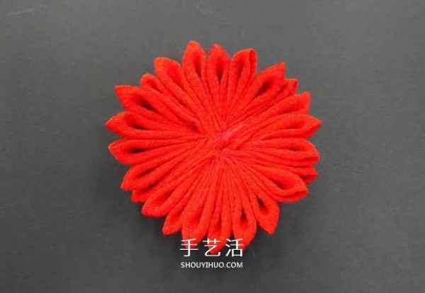 Illustrated tutorial on making a Japanese-style flower hair comb