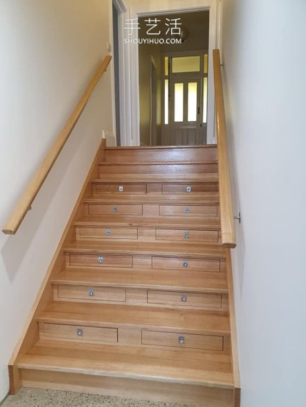 He transformed the stairs into a "wine cellar" that can store 156 bottles of red wine