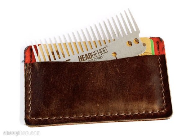 Headgehog, a small comb that integrates multiple commonly used tools