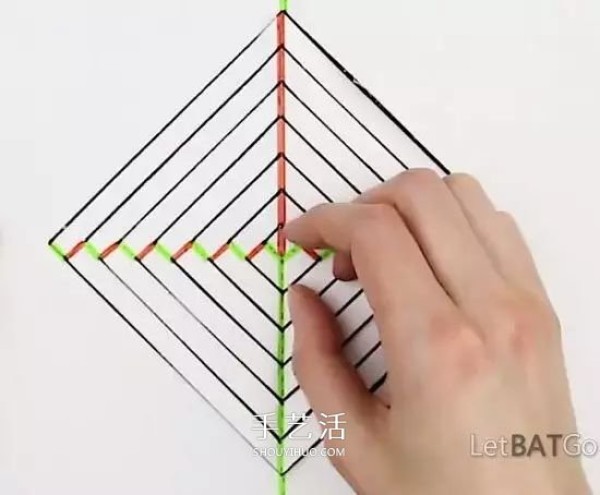 Use only a piece of cardboard to make a 3D rotating device that will rotate when it is opened and closed