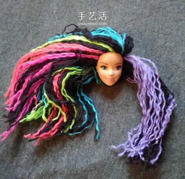 Fashionable Barbie Doll Rainbow Hairstyle DIY