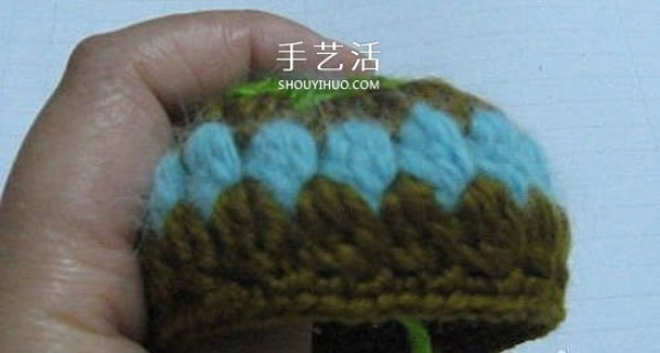 How to crochet a small turtle and how to knit a handmade turtle doll