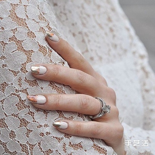 Beautiful wedding nail art design, decorate yourself with details! 