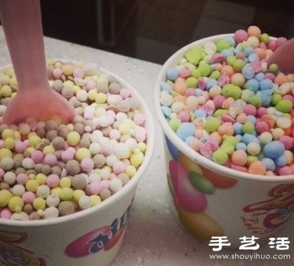 Lovely pearl ice cream with beautiful color