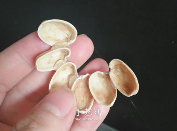 How to make handmade flower arrangements from pistachio shells