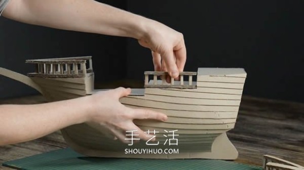 Ultra-realistic pirate ship model making video using only cardboard! 