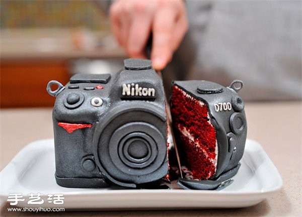 20 super creative cake DIYsThis creative cake DIY makes me salivate just by looking at it! 