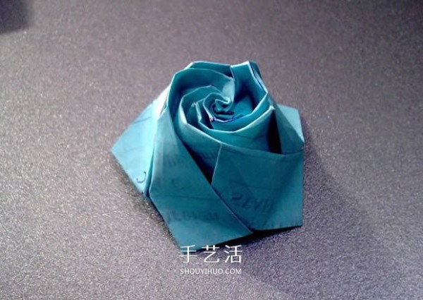 Illustration of how to fold a five-petal rose, it looks better than a Kawasaki rose! 