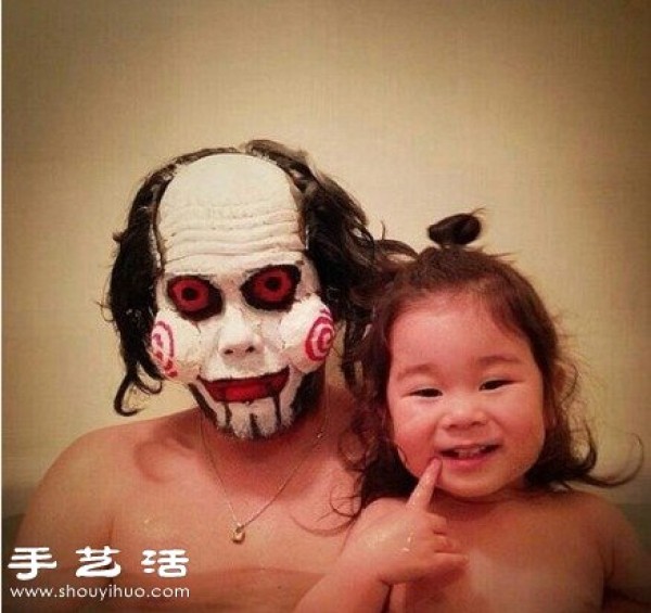 Father and daughter photos, this dad works too hard! 