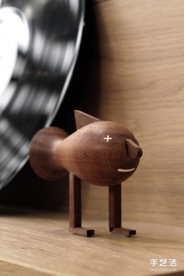 Healing wooden toys designed by Isidro Ferrer