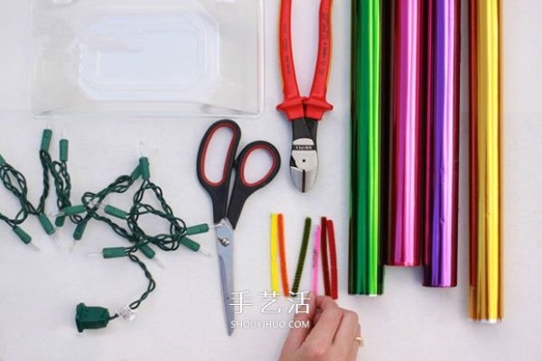 Shiny candy lanterns are hand-made and very beautiful decorative lighting