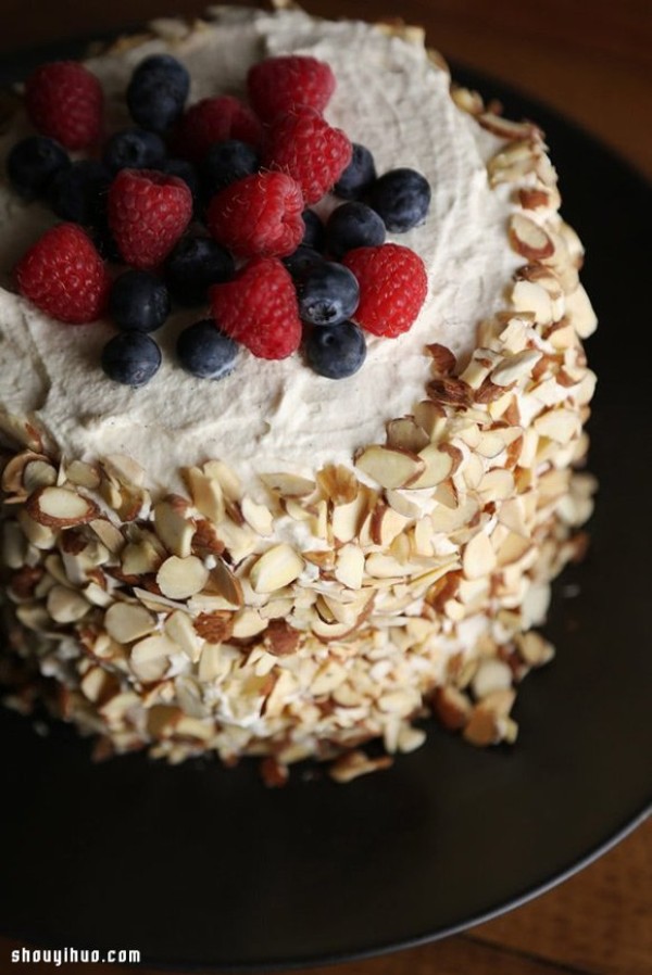 A new way to eat watermelon teaches you how to make "watermelon cake" without baking