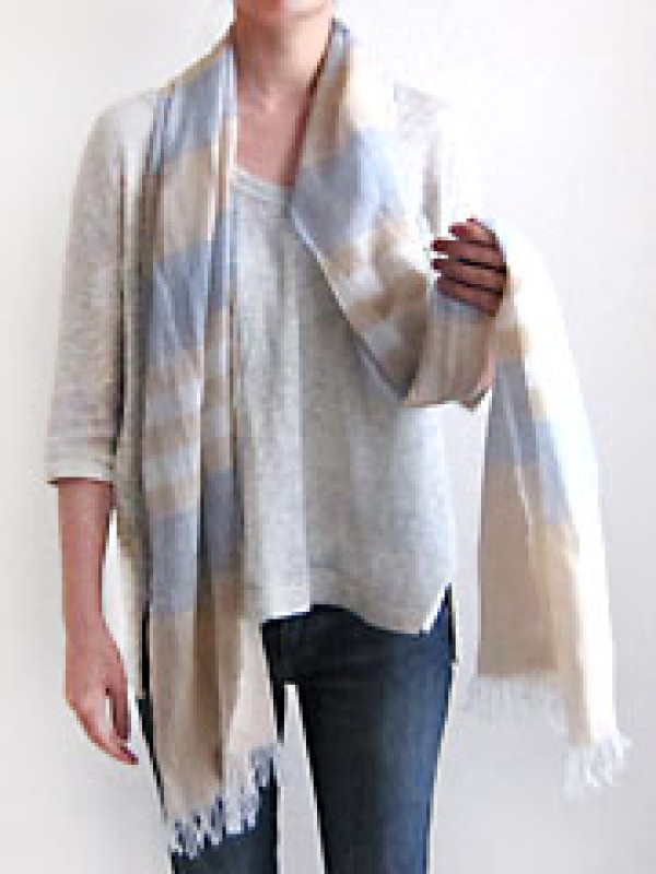 A comprehensive collection of various ways to tie a scarf, and 60 ways to tie a long scarf