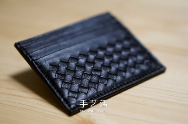 How to make a homemade leather woven card holder, fashionable mens style! 