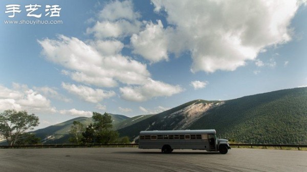 DIY conversion of old buses into oversized RVs