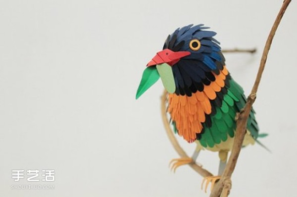 Realistic pictures of handmade paper birds put you in a world of singing birds and fragrant flowers