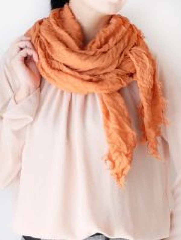 A comprehensive collection of various ways to tie a scarf, and 60 ways to tie a long scarf