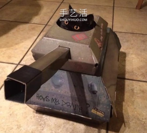 People in quarantine make cardboard tanks for cats