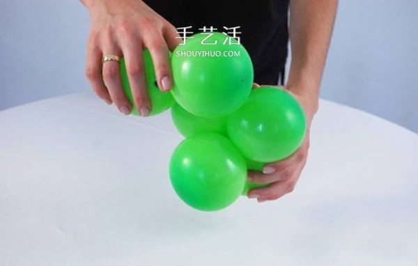 How to make a balloon-shaped coconut tree using a balloon to make a coconut tree by hand